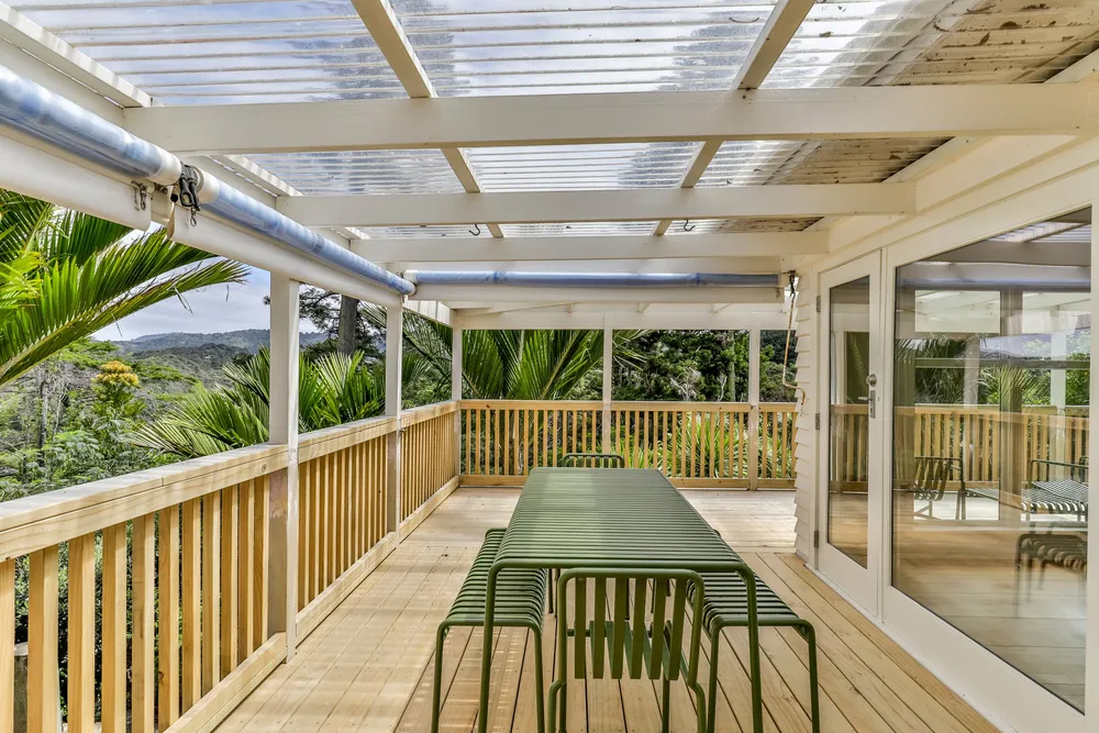 Photos of 665 South Titirangi Road