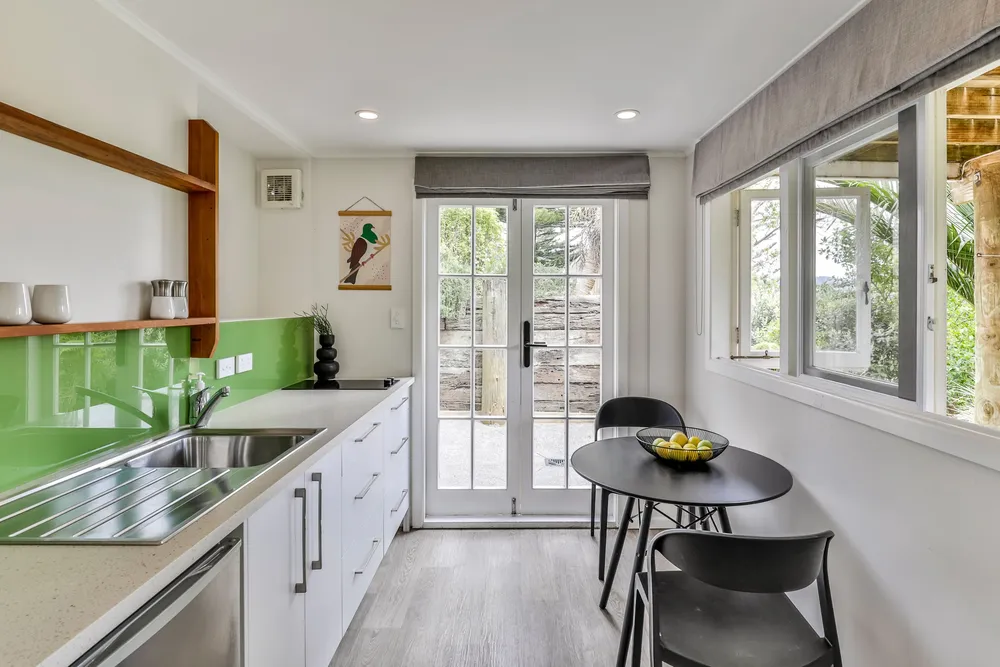 Photos of 665 South Titirangi Road