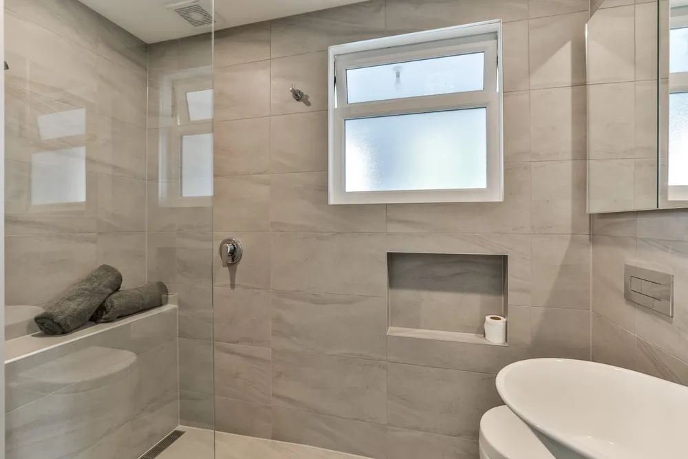 Photos of 665 South Titirangi Road