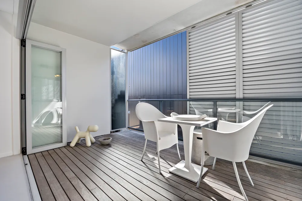 Photos of 308/10 Fox Street