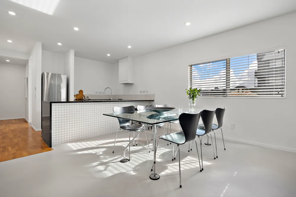 Photos of 308/10 Fox Street