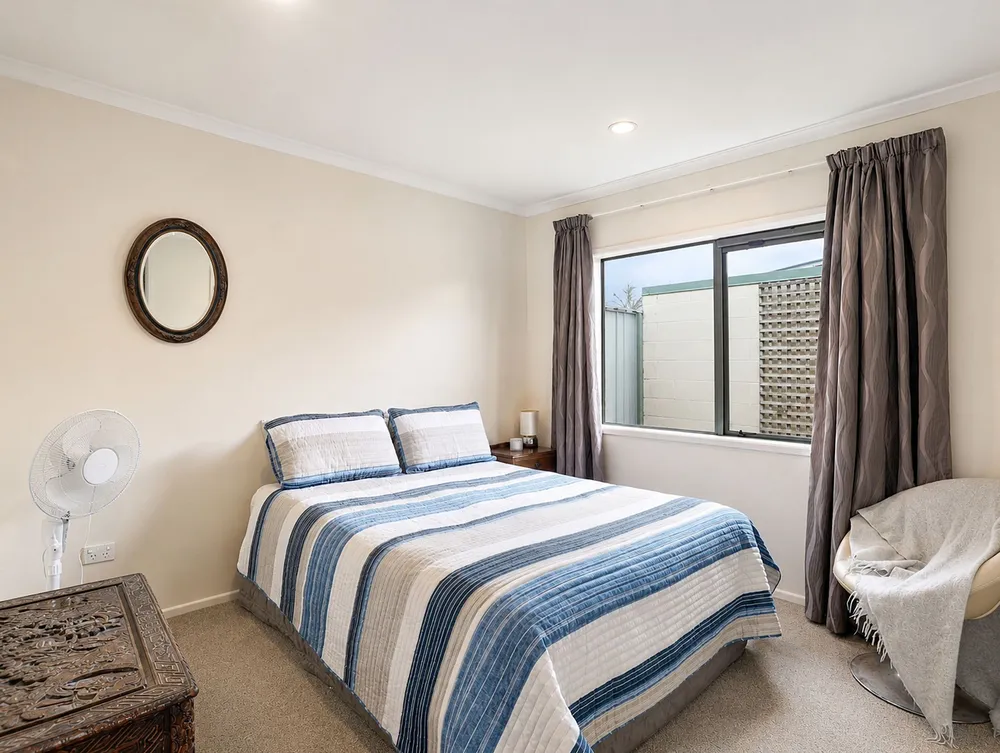Photos of 11A Tay Street