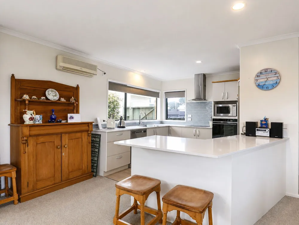 Photos of 11A Tay Street
