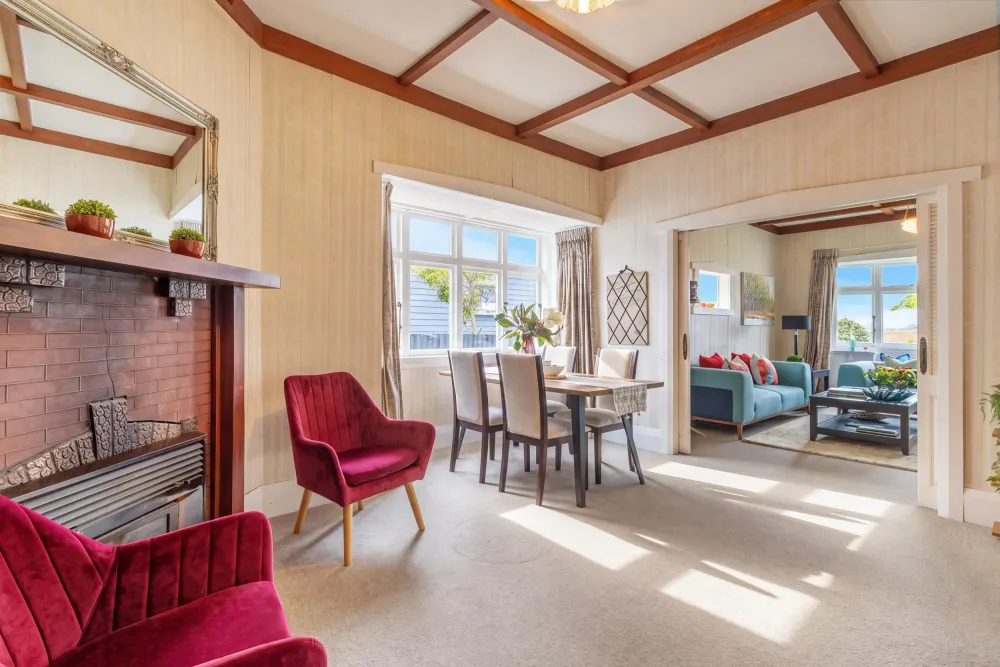 Photos of 117 Mount Albert Road