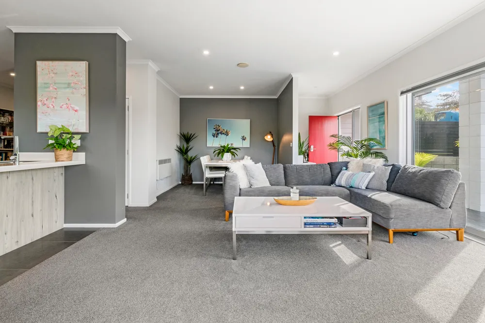 Photos of 4 Te Oneroa Way