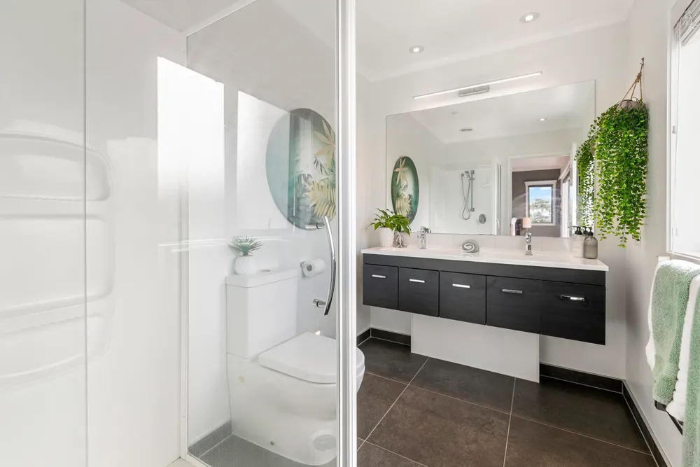 Photos of 4 Te Oneroa Way