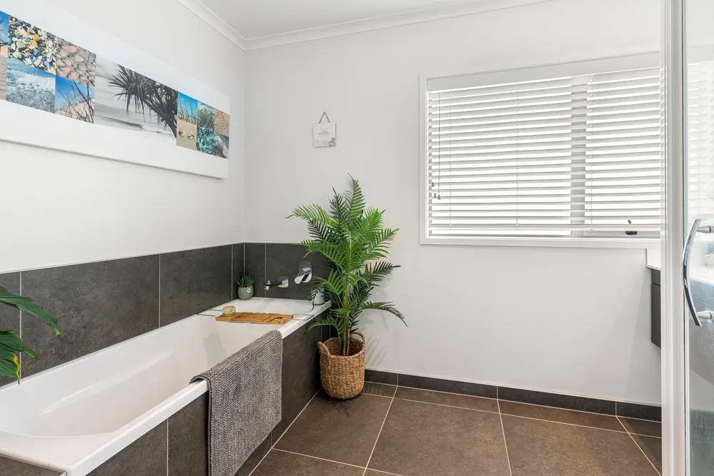 Photos of 4 Te Oneroa Way