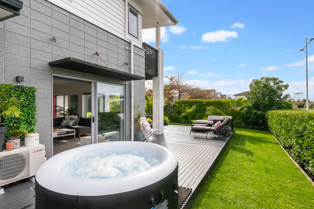 Photos of 4 Te Oneroa Way