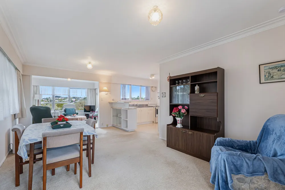 Photos of 20 Fairway Avenue