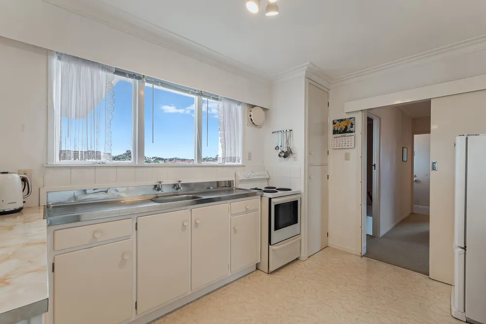Photos of 20 Fairway Avenue