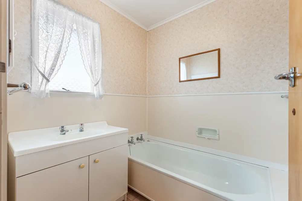 Photos of 20 Fairway Avenue