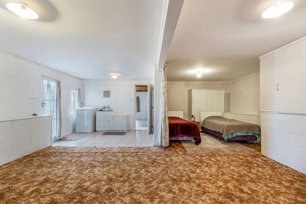 Photos of 20 Fairway Avenue
