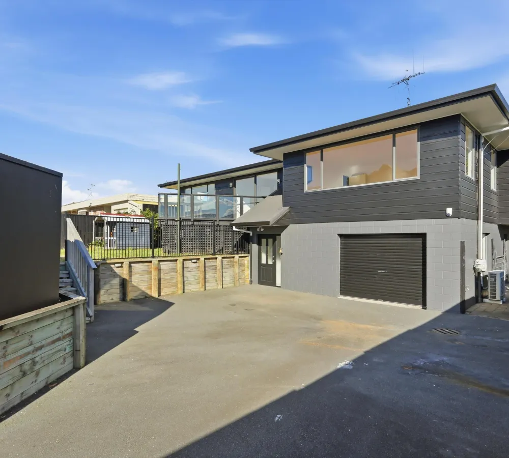Photos of 56 Matua Road