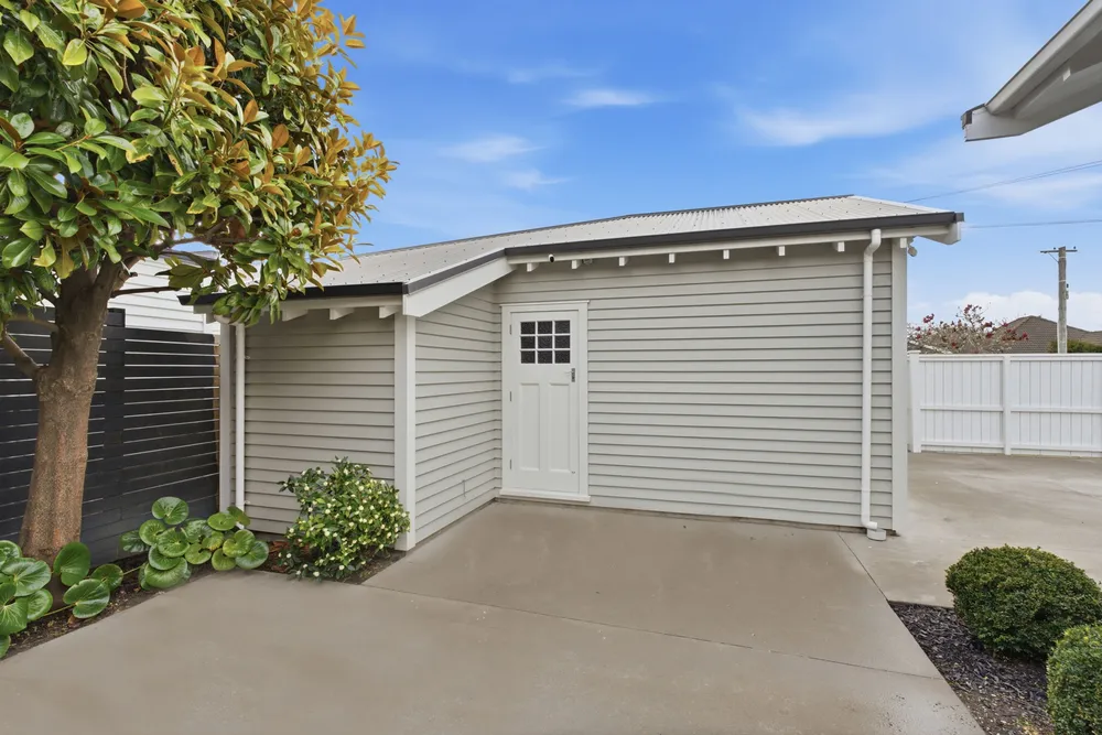 Photos of 49 Hartley Avenue