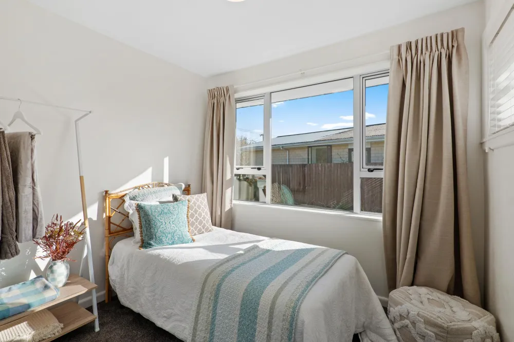 Photos of 15 Whitehall Street