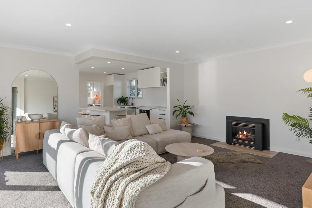 Photos of 15 Whitehall Street