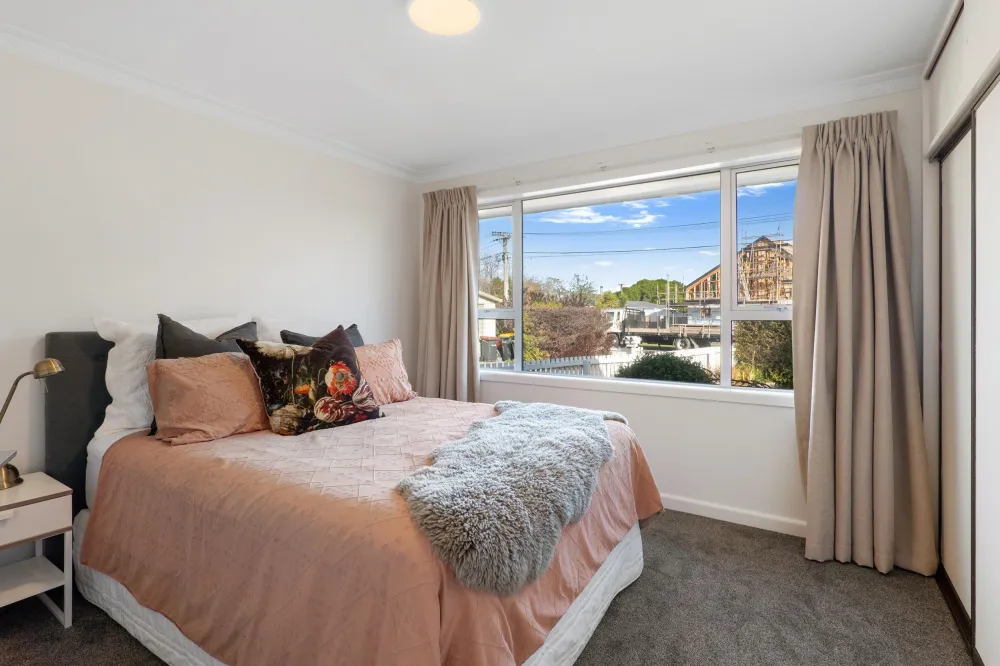 Photos of 15 Whitehall Street