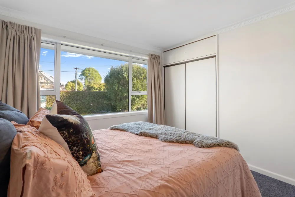 Photos of 15 Whitehall Street