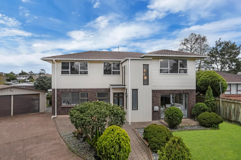 Photos of 15 Tangelo Place