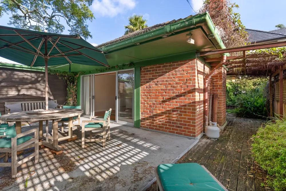 Photos of 23 McArthur Avenue