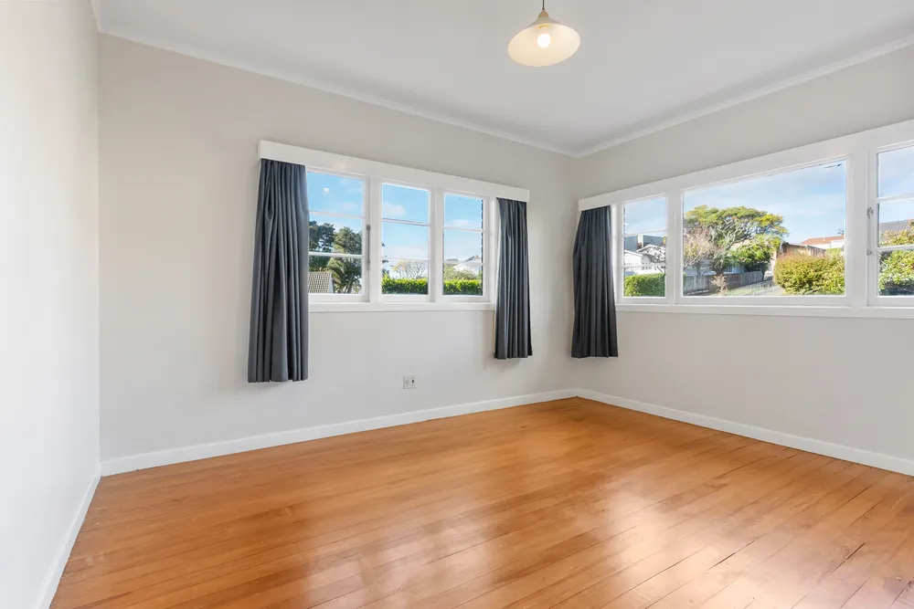 Photos of 23 McArthur Avenue