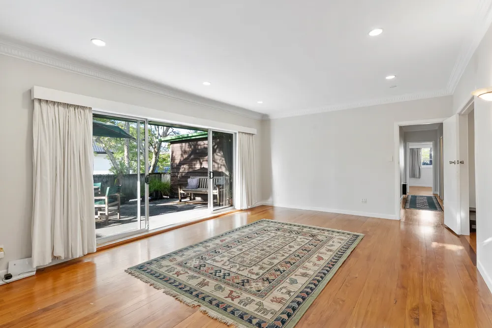 Photos of 23 McArthur Avenue