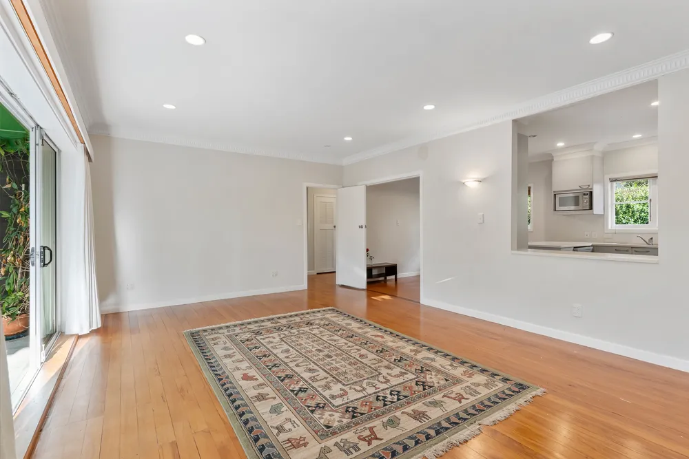Photos of 23 McArthur Avenue