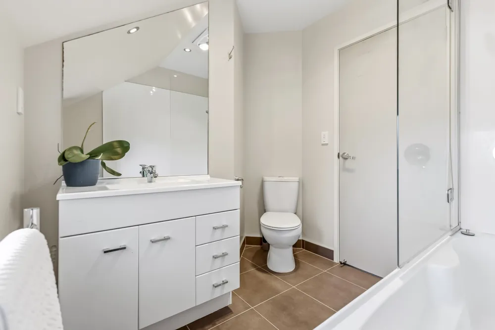 Photos of 17 Nimstedt Avenue