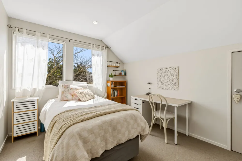 Photos of 17 Nimstedt Avenue