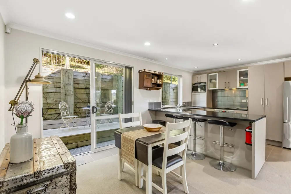 Photos of 17 Nimstedt Avenue