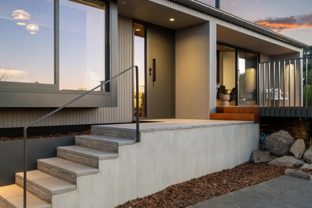 Photos of 100 Holliss Avenue