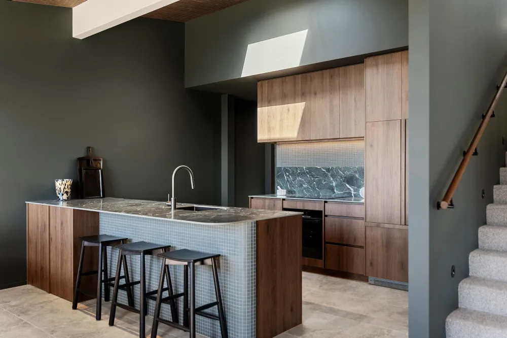 Photos of 100 Holliss Avenue