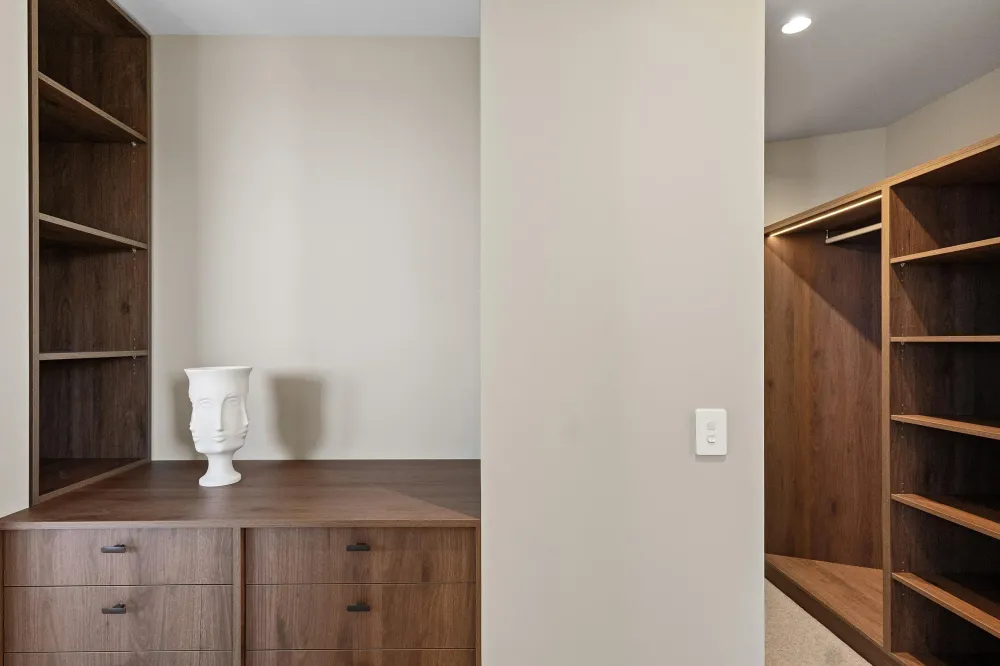 Photos of 100 Holliss Avenue