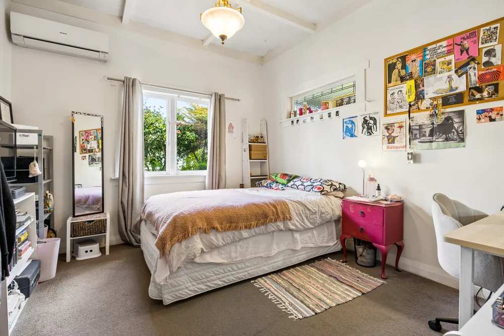 Photos of 270 St Andrews Road