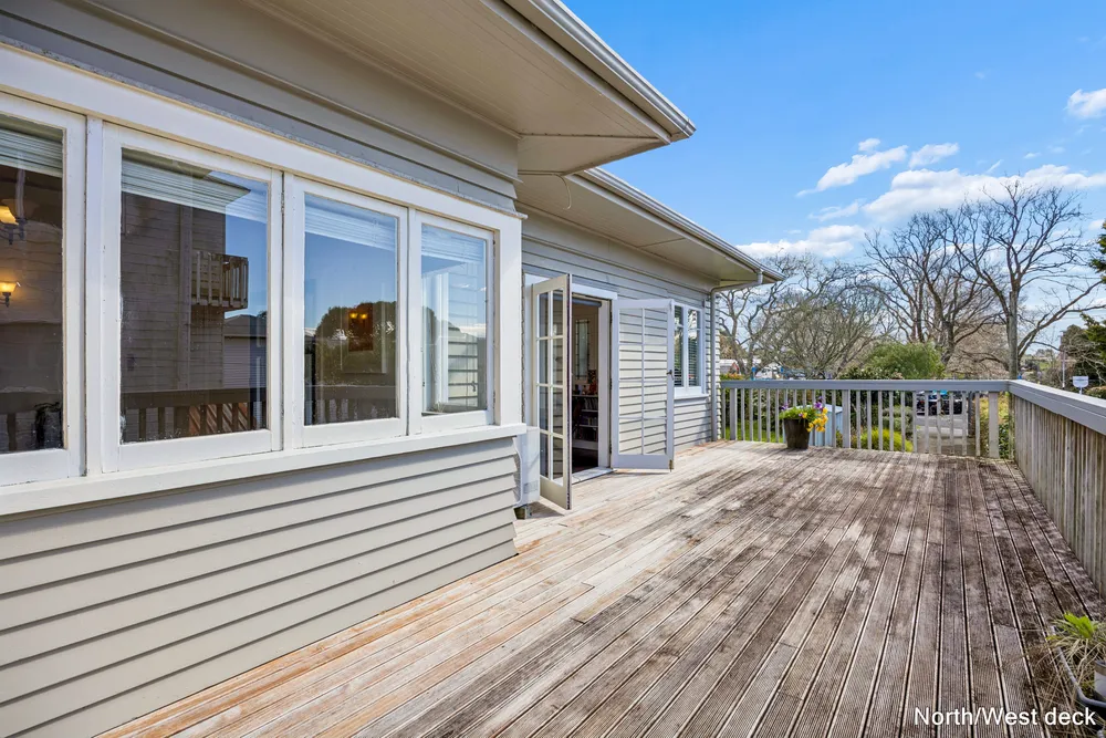 Photos of 270 St Andrews Road
