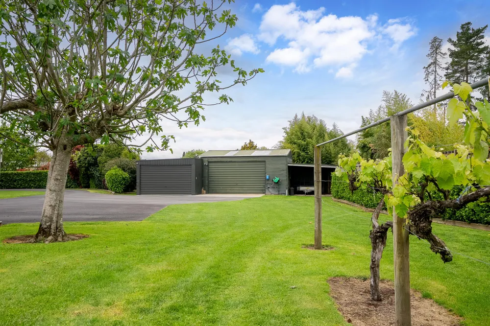 Photos of 5B Woodcock Road