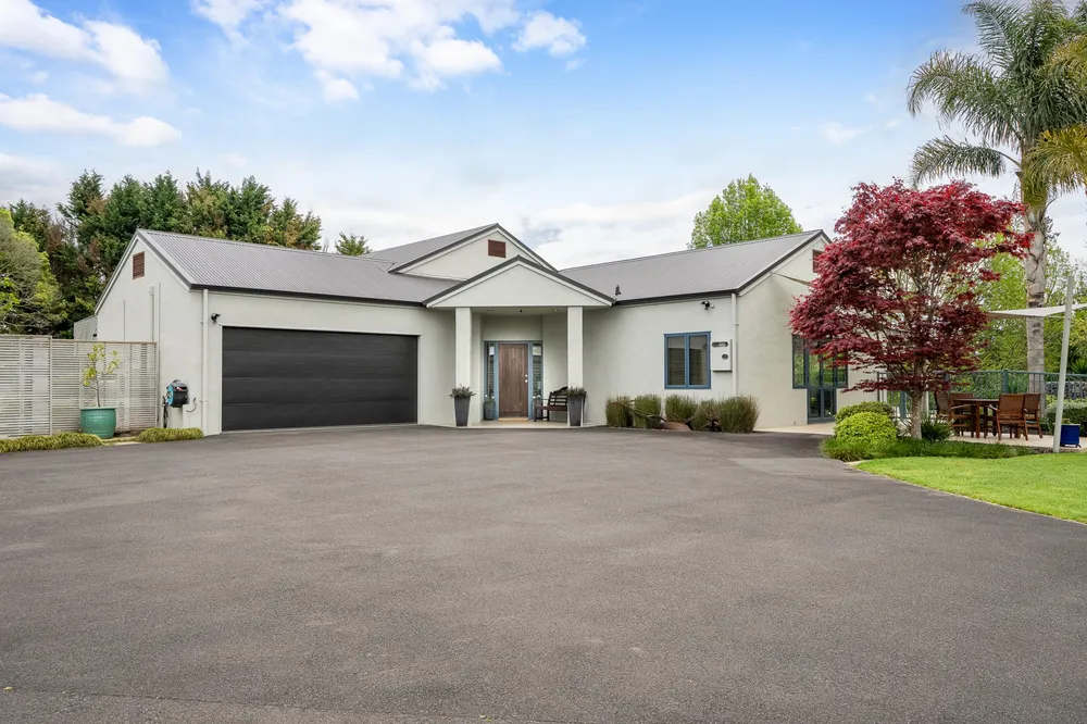 Photos of 5B Woodcock Road