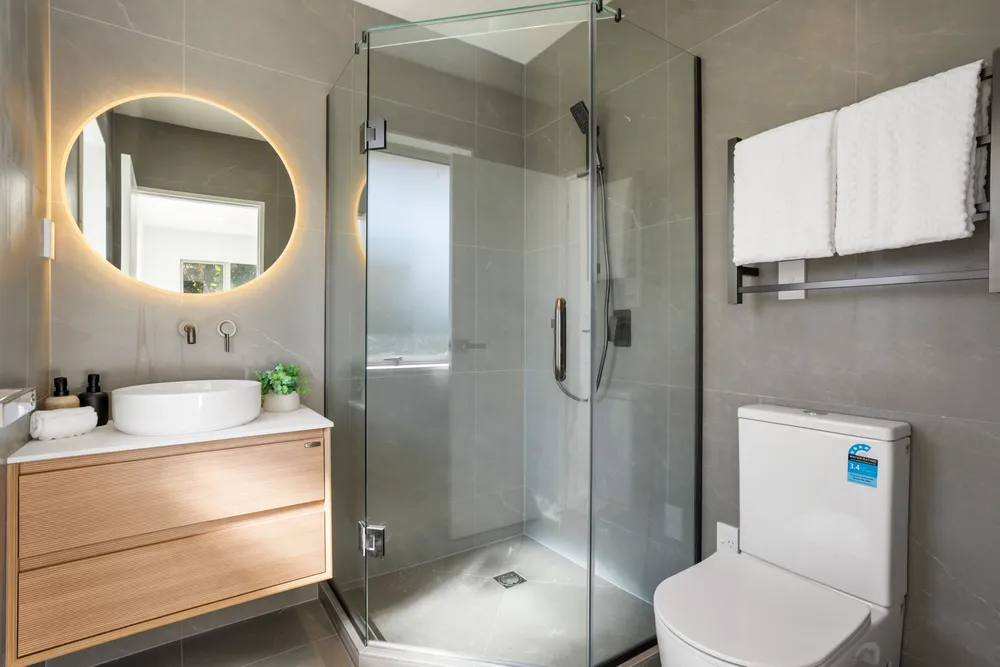 Photos of 298A Mount Albert Road