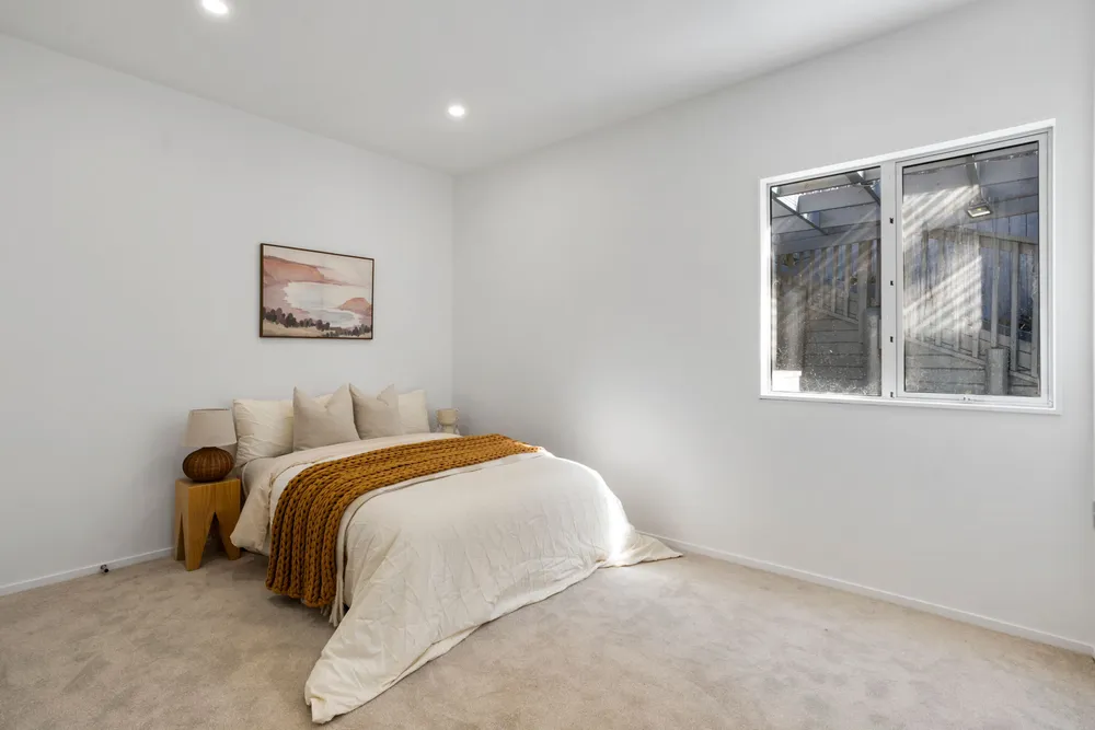 Photos of 298A Mount Albert Road