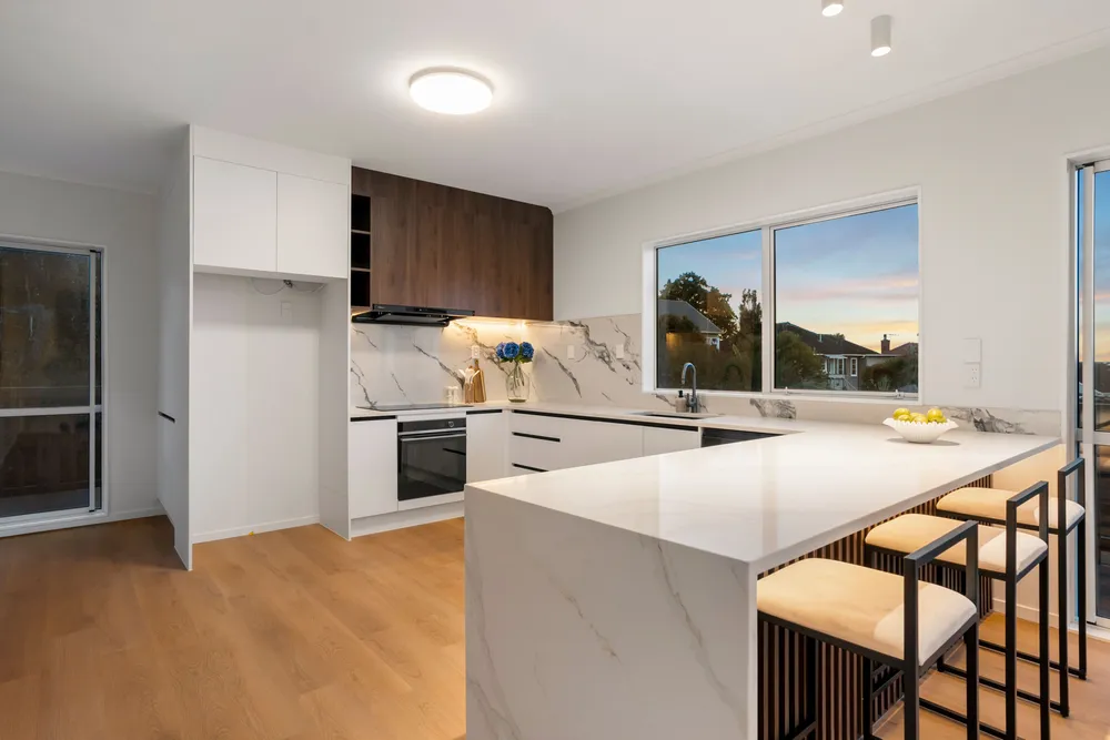 Photos of 298A Mount Albert Road