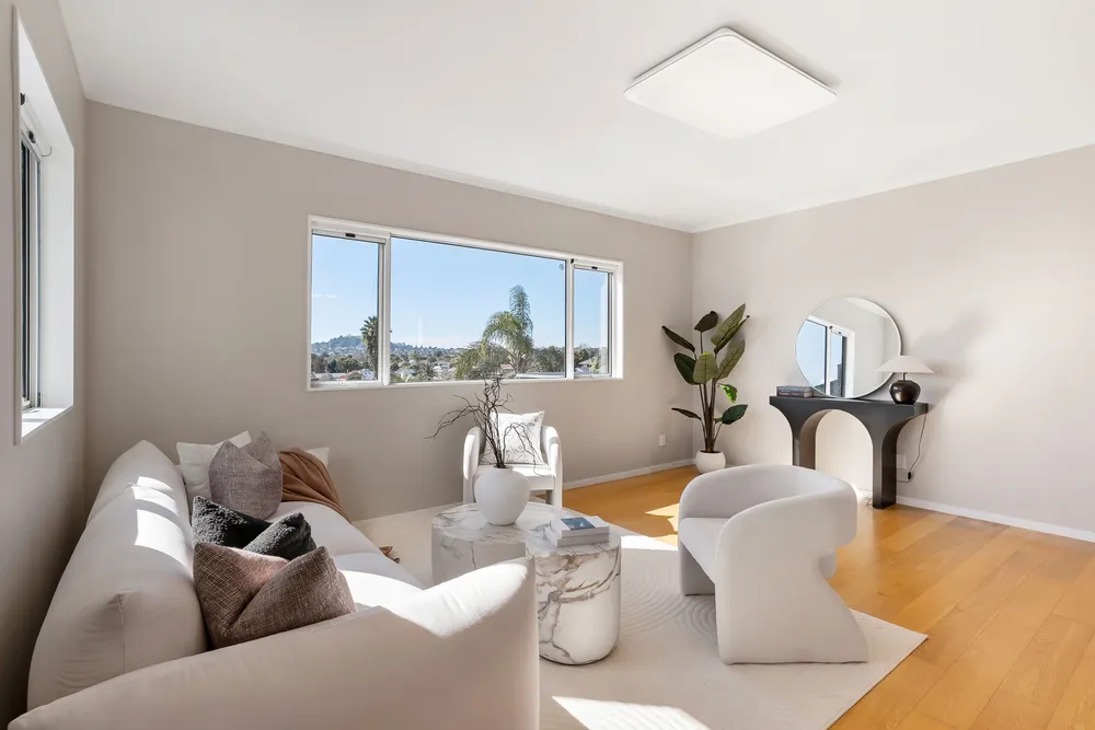 Photos of 298A Mount Albert Road