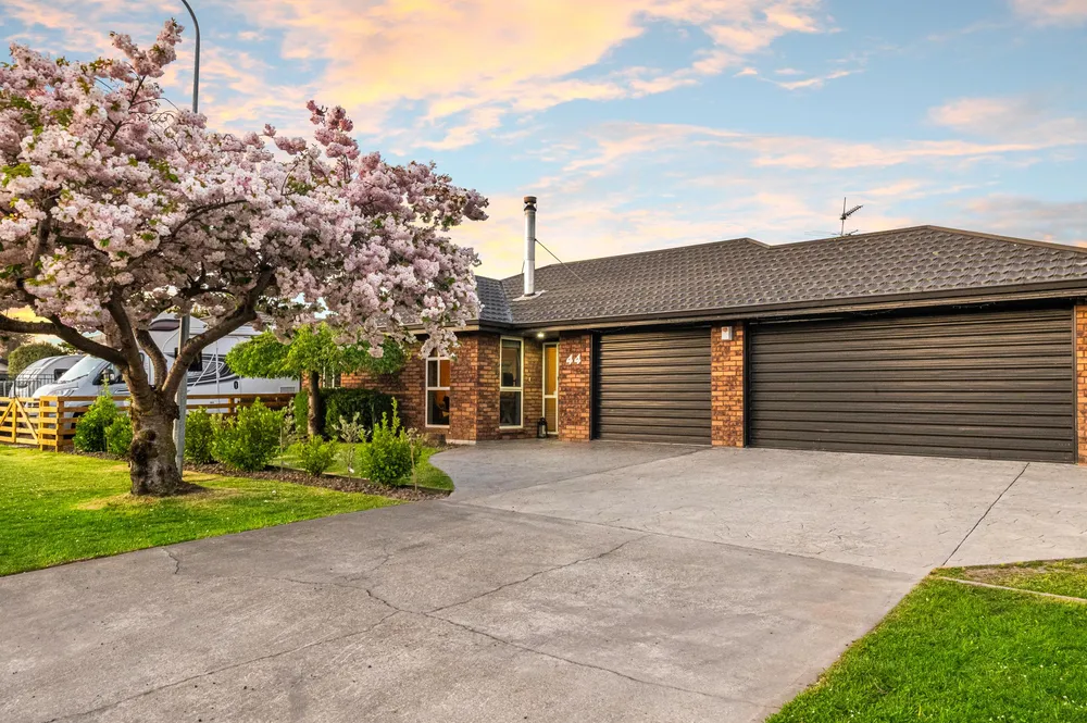 Photo of 44 Welsford Street, Woodend