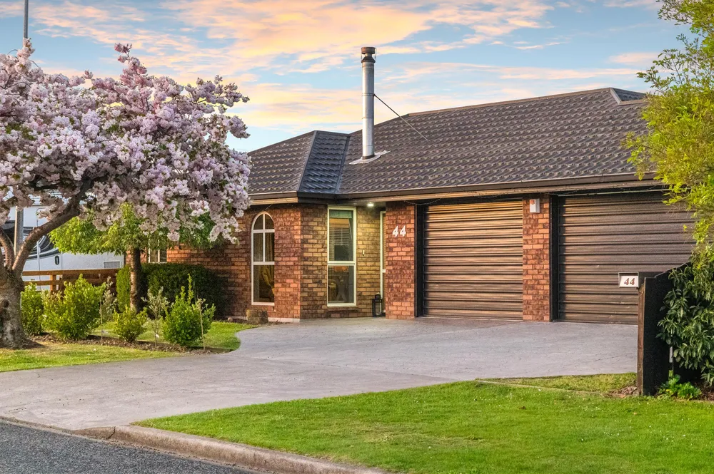 Photos of 44 Welsford Street