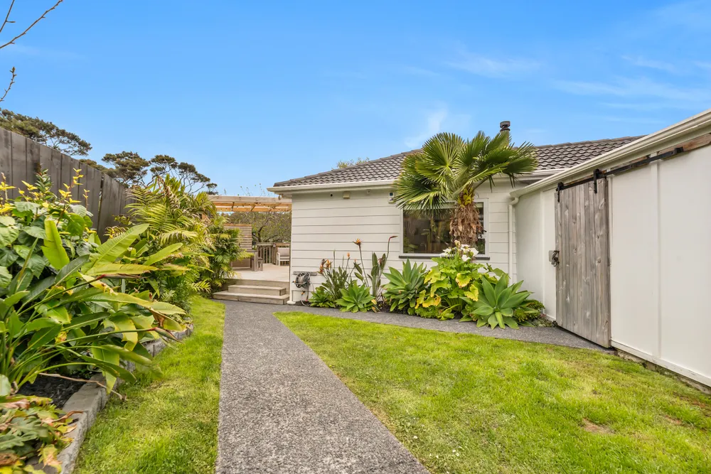 Photos of 8 Charnley Grove