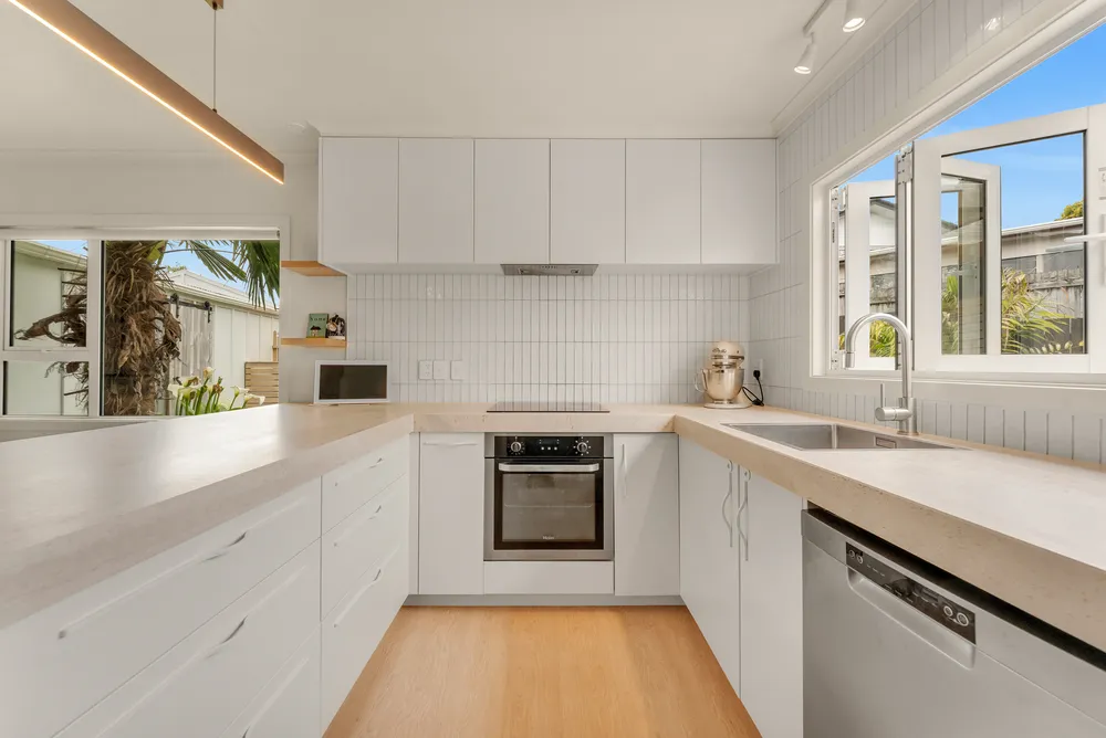 Photo of 8 Charnley Grove, Glenfield