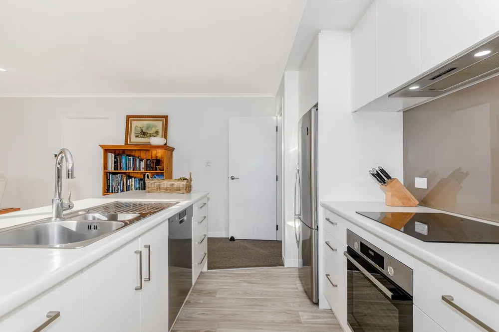 Photos of 32 Karearea Avenue