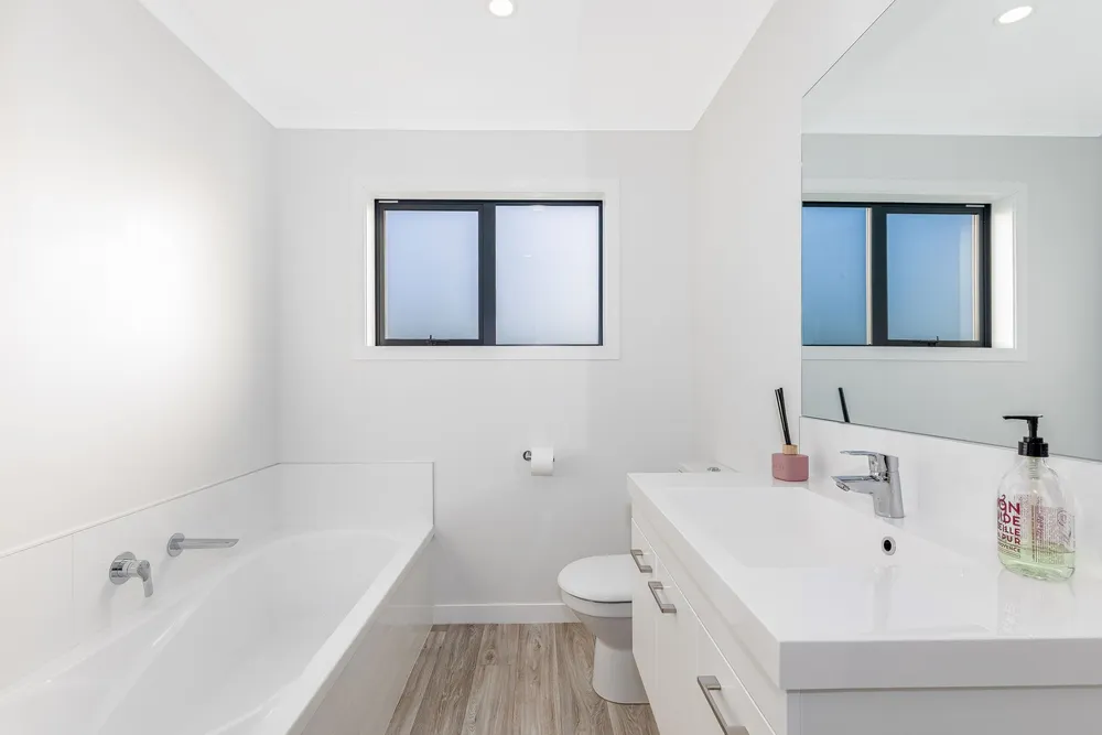 Photos of 32 Karearea Avenue