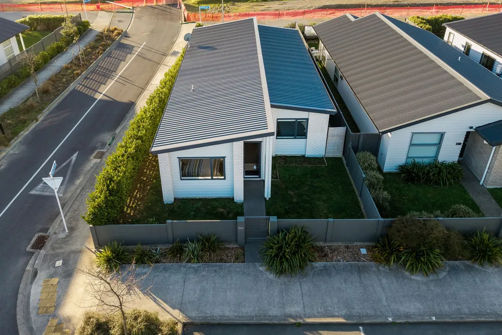 Photos of 32 Karearea Avenue