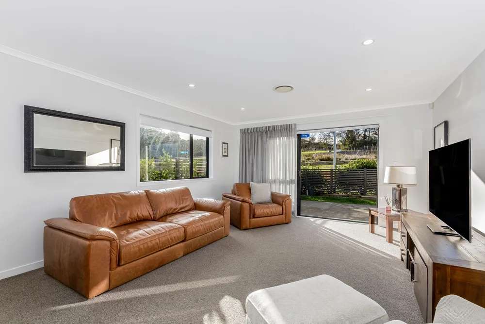 Photos of 32 Karearea Avenue