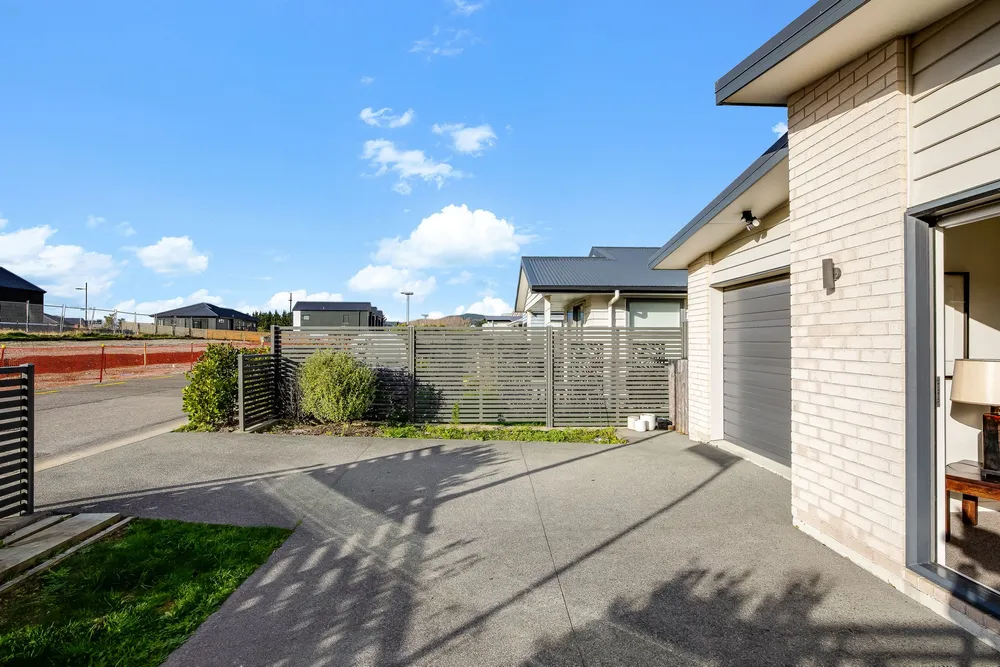 Photos of 32 Karearea Avenue